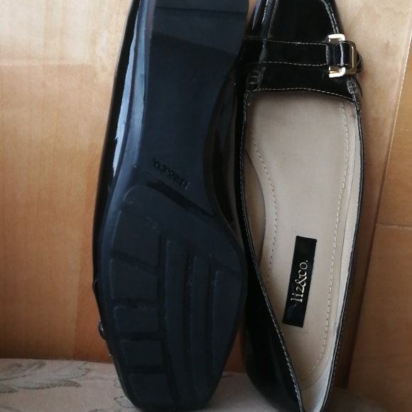 Liz&CO. Flats - Picture 4 of 7